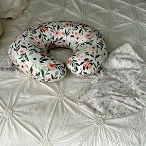 Almost brand new boppy pillow and extra cover
